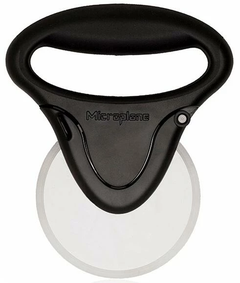 Microplane Pizzaschneider In Schwarz 1 Microplane Pizzaschneider In Schwarz