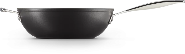 Le Creuset Aluminium-Antihaft Wok-Pfanne 26 Cm / 3,4 Liter, Mit Gegengriff 15 Le Creuset Aluminium-Antihaft Wok-Pfanne 26 Cm / 3,4 Liter, Mit Gegengriff – Bild 15