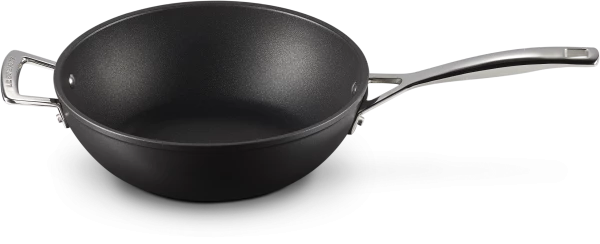 Le Creuset Aluminium-Antihaft Wok-Pfanne 26 Cm / 3,4 Liter, Mit Gegengriff 6 Le Creuset Aluminium-Antihaft Wok-Pfanne 26 Cm / 3,4 Liter, Mit Gegengriff – Bild 6