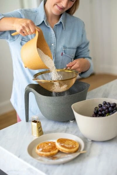 Koziol Rührschüssel-Set MIXXX 5 Koziol Rührschüssel-Set MIXXX – Bild 5