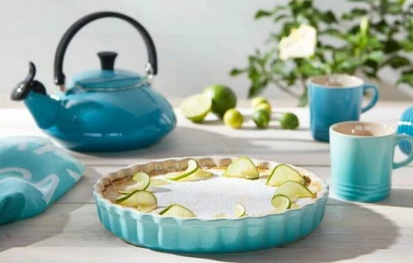 Le Creuset Tarteform in citrus Le Creuset Tarteform In Citrus 28 Cm -la rochere shop 91015928496100 LS01 neu 1 l 2