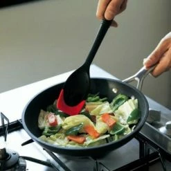 Le Creuset Servierlöffel In Schwarz Mit Kirschrot -la rochere shop 93100200060008 Universalloeffel 4 neu l