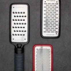 Microplane Grobreibe Home In Rot -la rochere shop MP Home Series Fine group neu 1 l