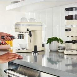 KitchenAid Halbautomatische Espressomaschine ARTISAN In Creme -la rochere shop P200263kp 017z EMEA AC