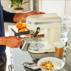 KitchenAid Halbautomatische Espressomaschine ARTISAN In Creme -la rochere shop P200263kp 089z