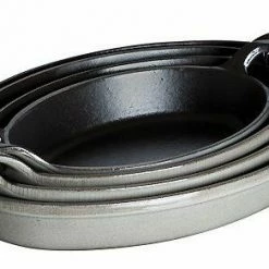 Staub Auflaufform Oval Aus Gusseisen In Graphitgrau 21 X 15 Cm