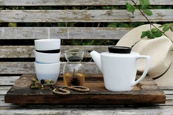 Viva Scandinavia Teekanne Infusion aus Porzellan, 0,5 Liter Viva Scandinavia Teekanne Infusion Aus Porzellan, 0,5 Liter -la rochere shop VIVA Catalogue2016 022 WEB l